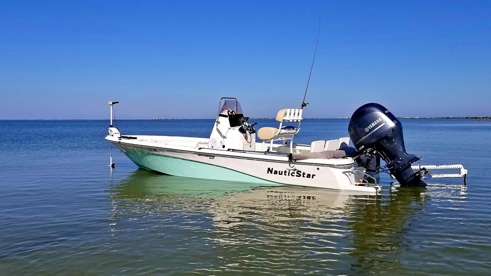 2018 Nautic Star 215 xts shallow bay for sale in Austin, TX