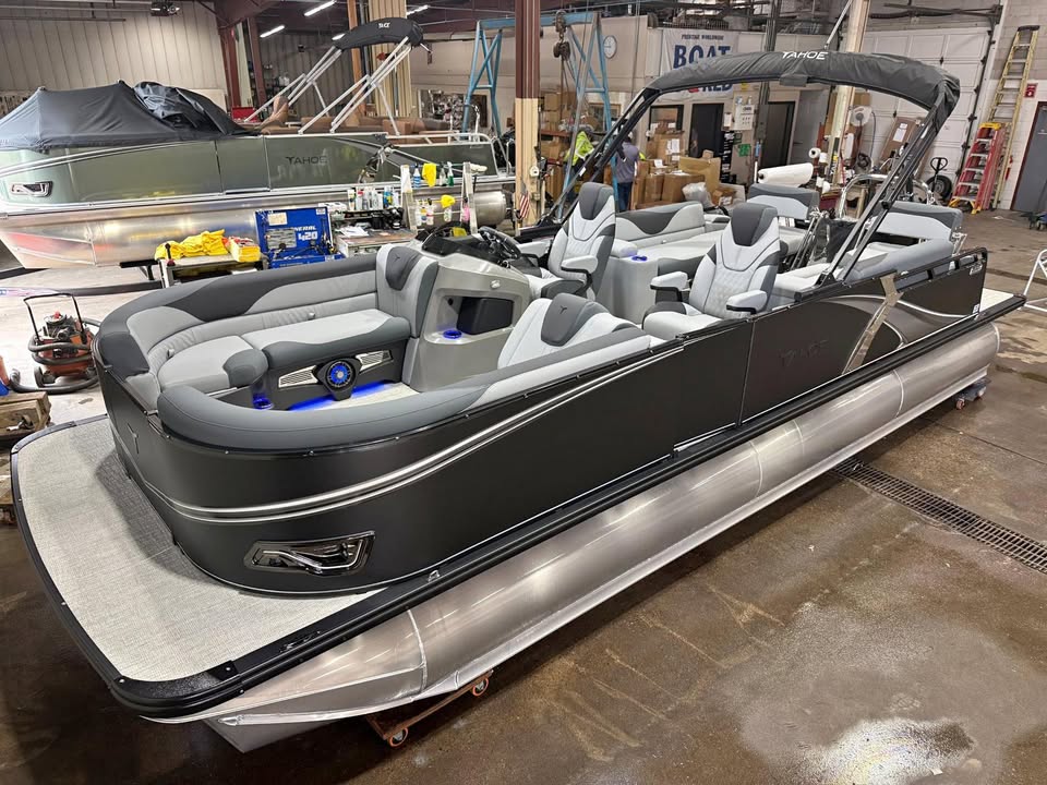 2027 Tahoe LTZ 2585 Quad Lounge Shift Tritoon & 300HP for sale in Cedar, MN