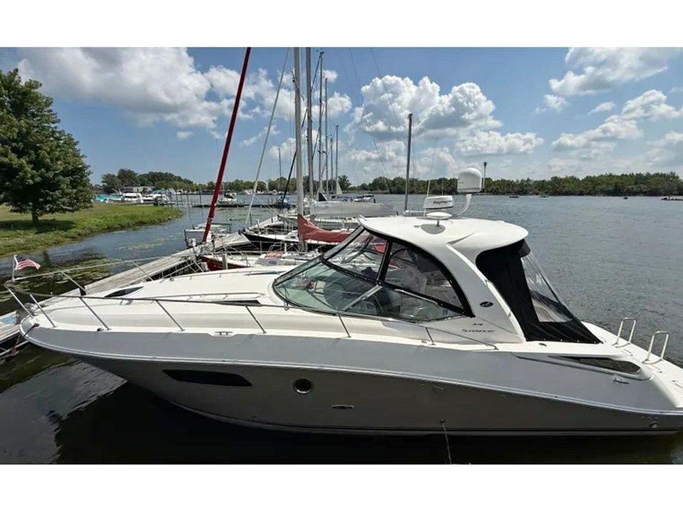 2008 Sea Ray Sundancer 350 for sale in Chesterfield Twp, MI