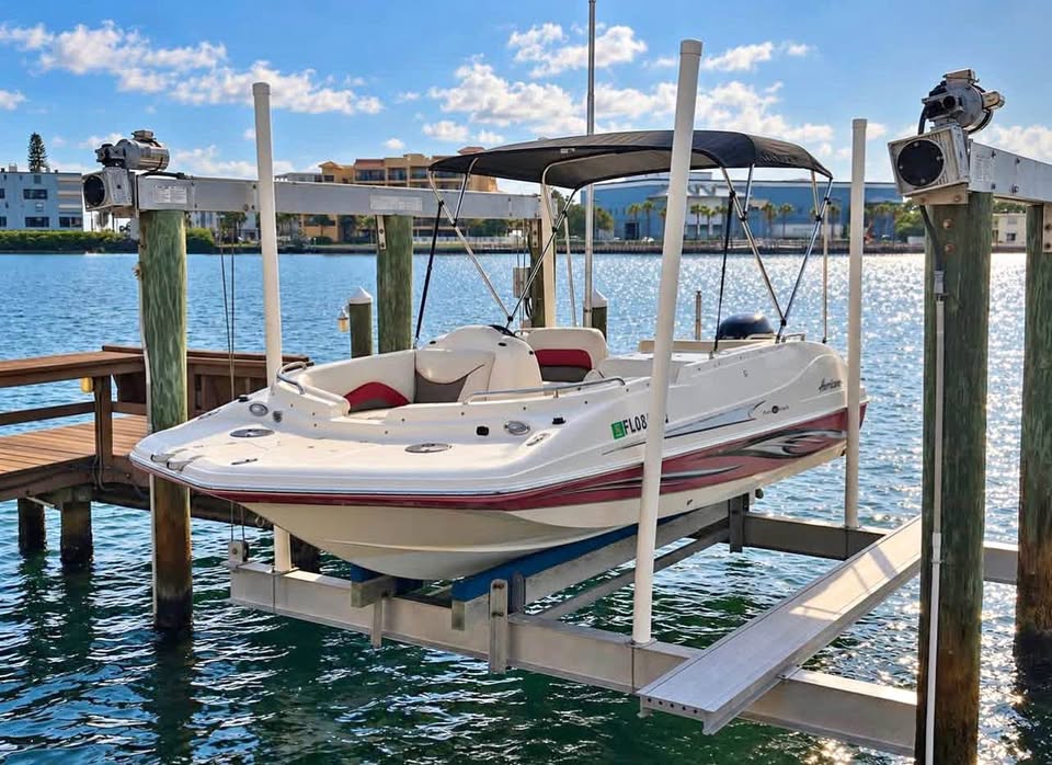 2009 Hurricane Fundeck for sale in Harriman, TN
