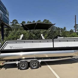 2025 VIAGGIO 22' REAR FISH TRITOON W/200HP X22R for sale in Montgomery, TX