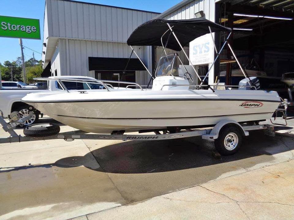 2004 triumph 19cc/bay for sale in North Myrtle Beach, SC