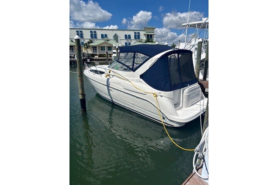 2000 Bayliner 3055 ciera for sale in St Petersburg, FL