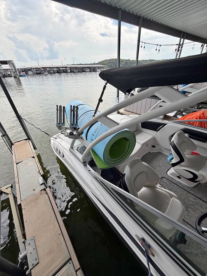 2018 Chaparral H2O Sport / 21SSI for sale in Overland Park, KS
