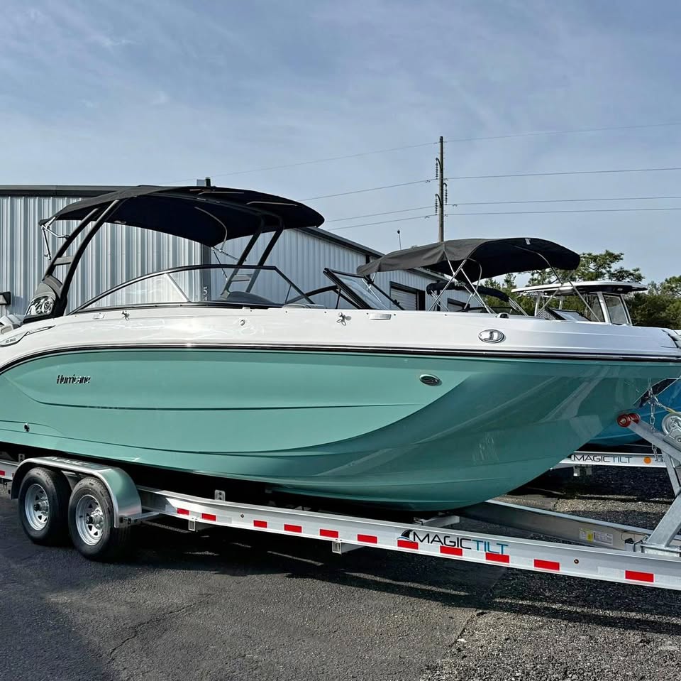 2026 Hurricane Sundeck SD2600 OB for sale in Gulf Breeze, FL