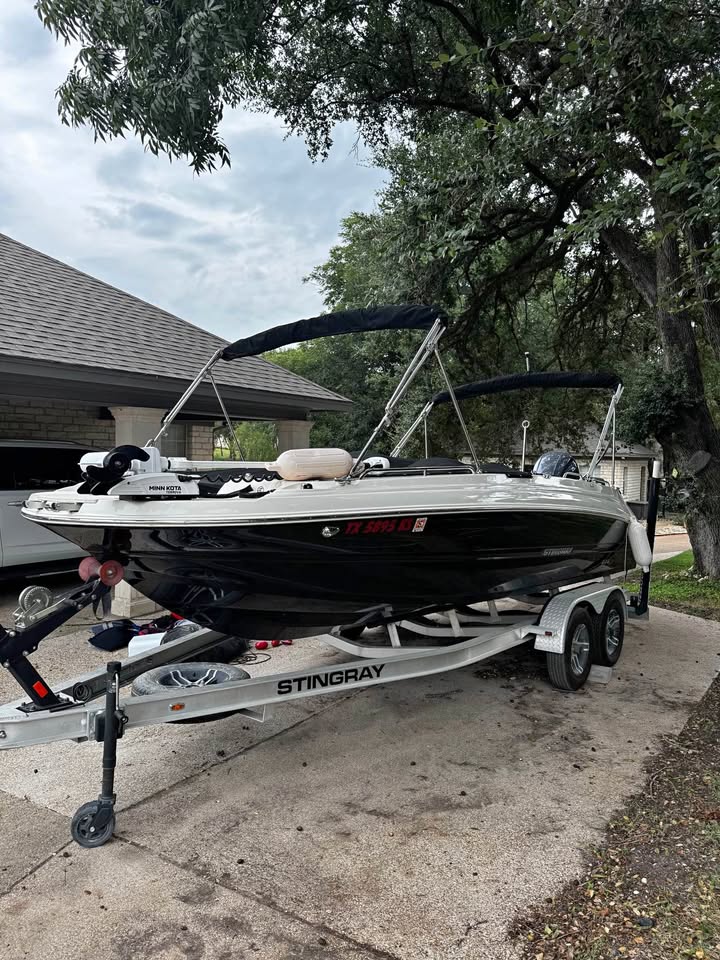 2022 Stingray 212 sc for sale in Lorena, TX