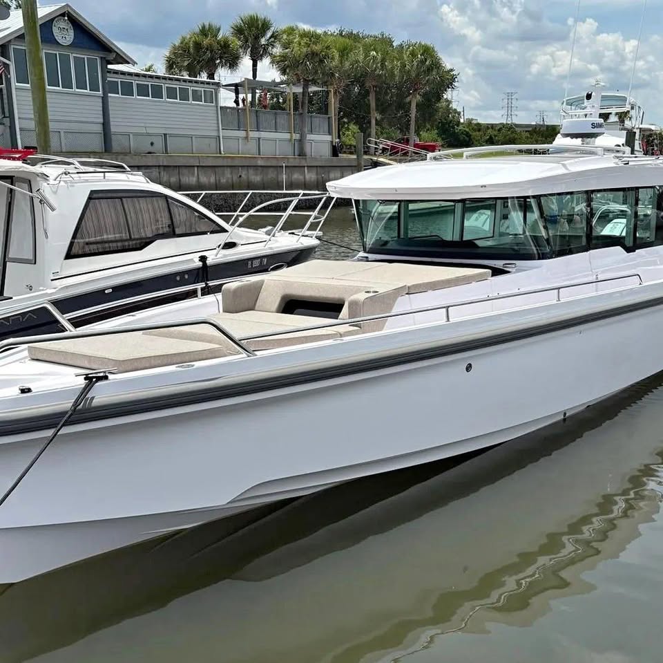 2024 Axopar 37 XC Aft Cabin for sale in Charleston, SC