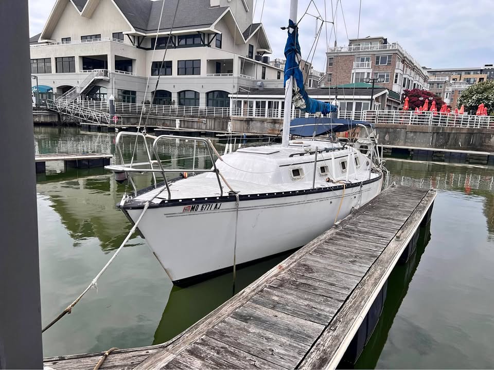 30’ Hunter 1980 For SALE , READ description for sale in Baltimore, MD