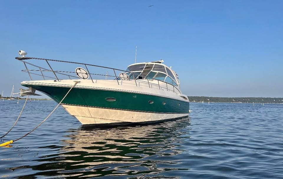 2005 Cruisers Yacht 440 Express for sale in East Norwich, NY
