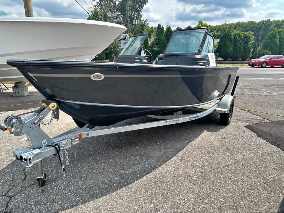 2027 Lund 1700 Adventure sport for sale in Woodbury Heights, NJ