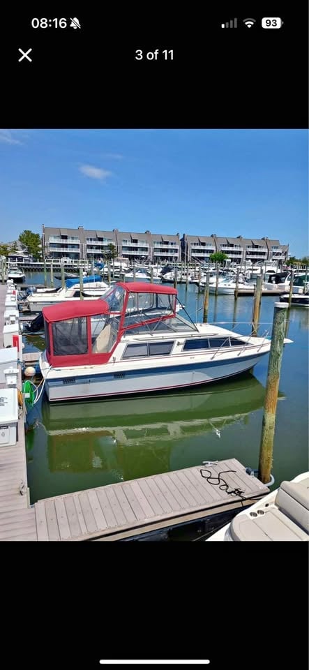 Silverton 29’ for sale in Milton, DE