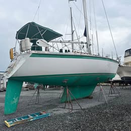 1984 Hunter 40’ Hunter 40’ for sale in Chester, MD