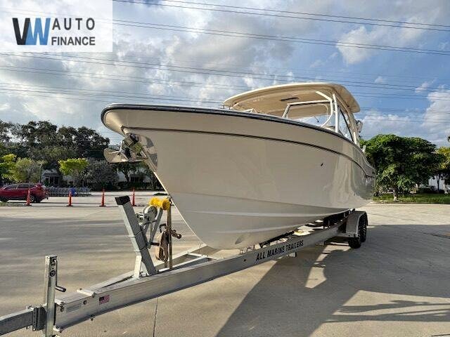 2017 Grady-White 307 freedom center console for sale in Miami, FL