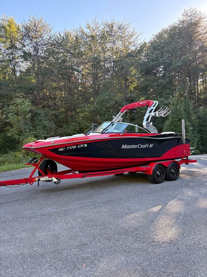 2021 Mastercraft XT 22 for sale in China Grove, NC