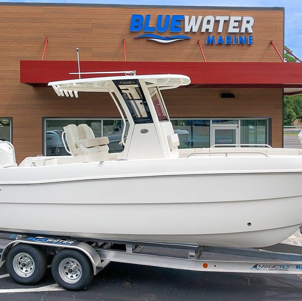 2027 World Cat 235TE for sale in Fleming Island, FL