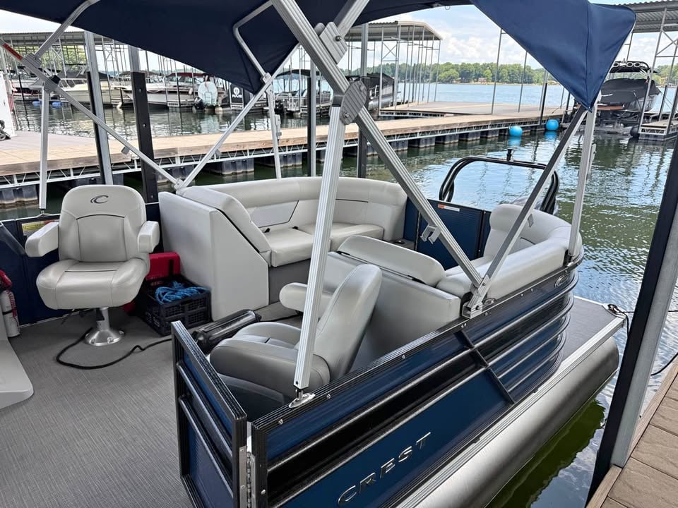 2023 Crest 230 deluxe for sale in Terrell, NC