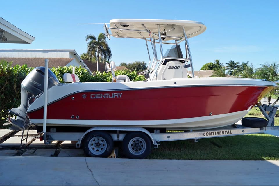 2014 Century 2200 CC for sale in Pembroke Pines, FL