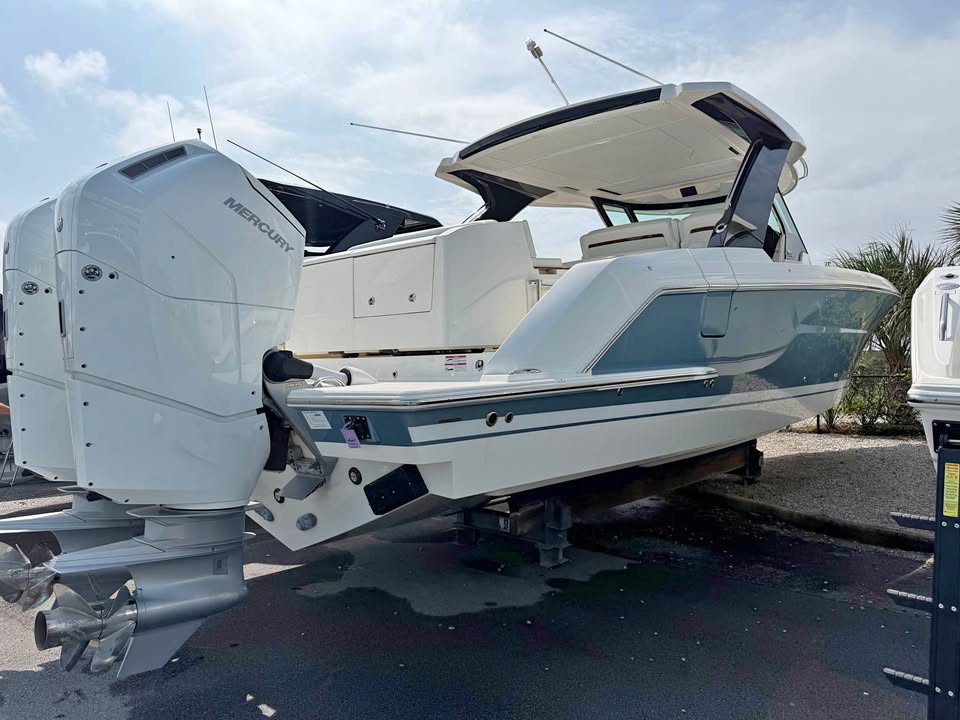 2026 Tiara Yachts 39 LS for sale in Destin, FL