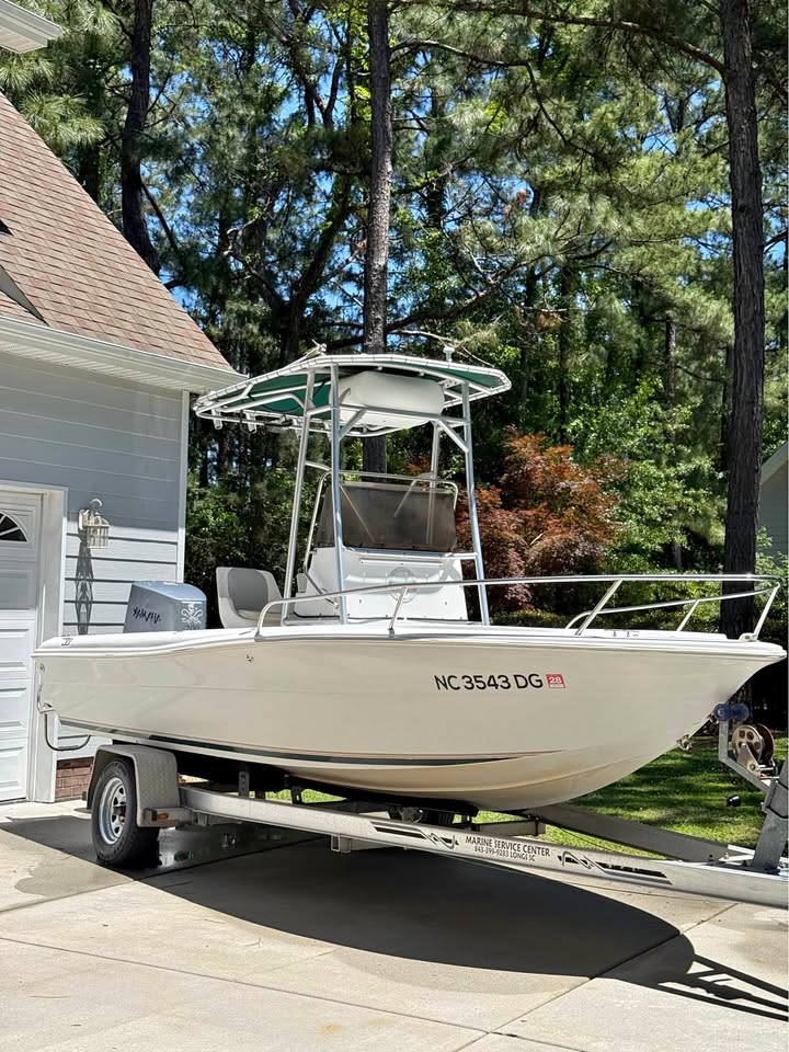 1999 Seminole sailfish 19' center-console w/yamaha 150, 2-stroke. trailer included. for sale in Hampstead, NC