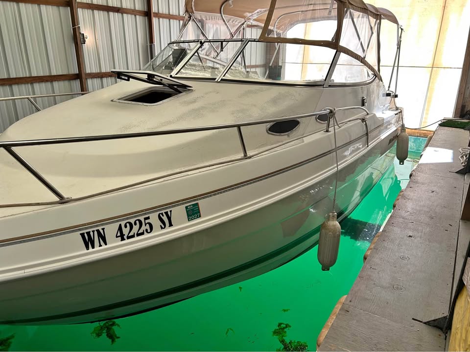 Wellcraft Cabin Cruiser Boat for sale in Tacoma, WA