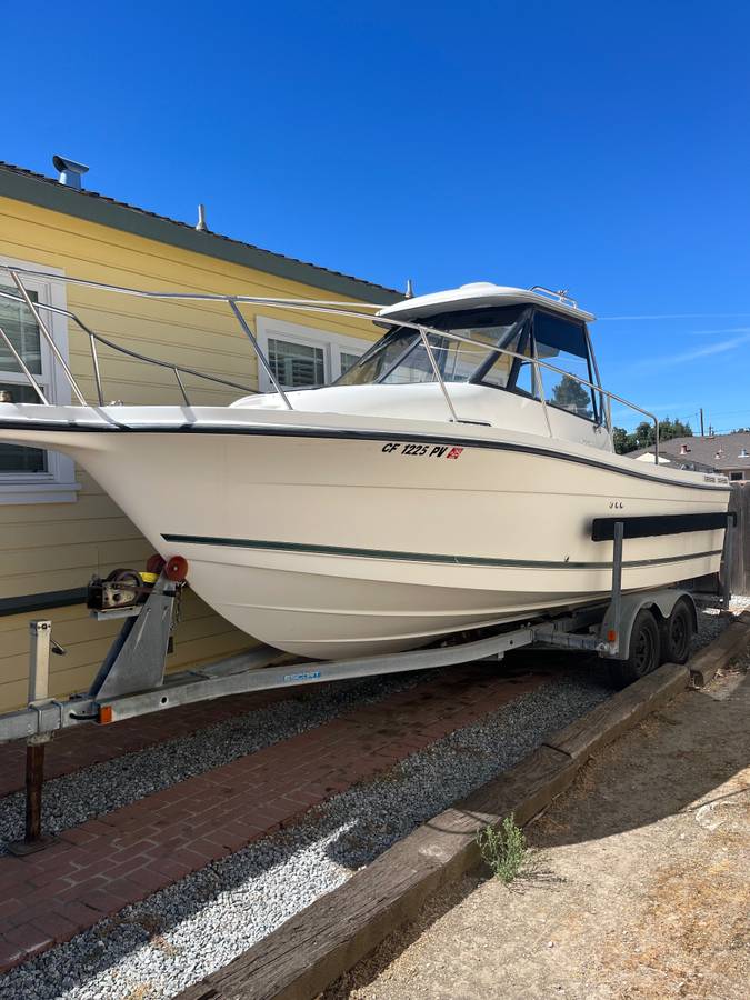 2001 Trophy Pro 24’ boat with trailer for sale in hollister