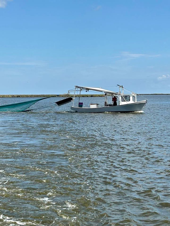 27ft shrimp boat for sale in New Orleans, LA
