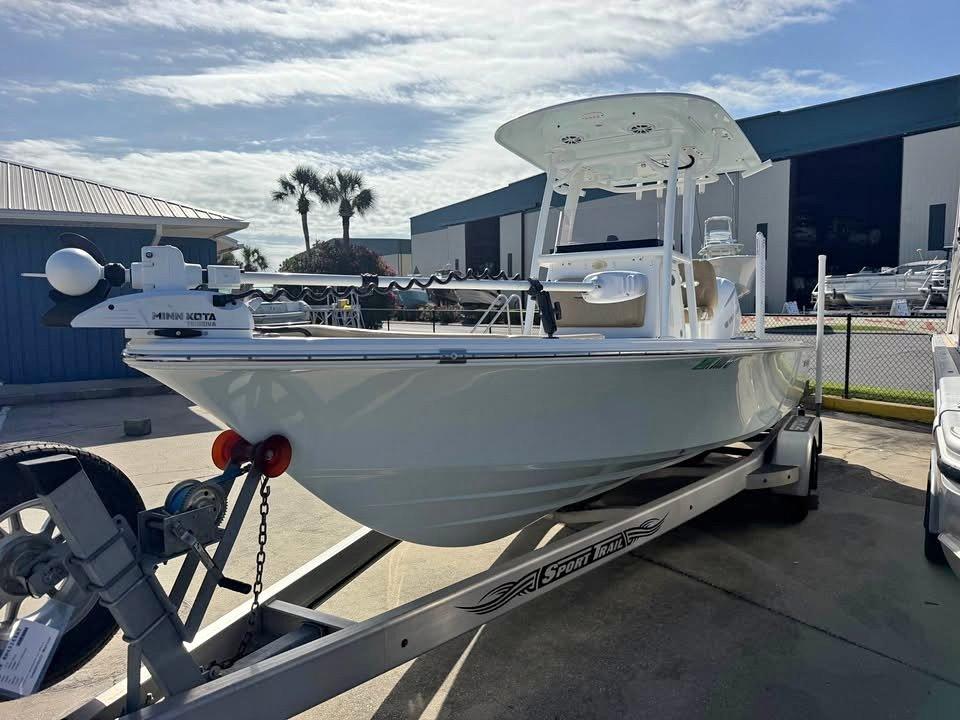 2018 Sportsman 247 Masters **BRING OFFERS** for sale in Panama City Beach, FL