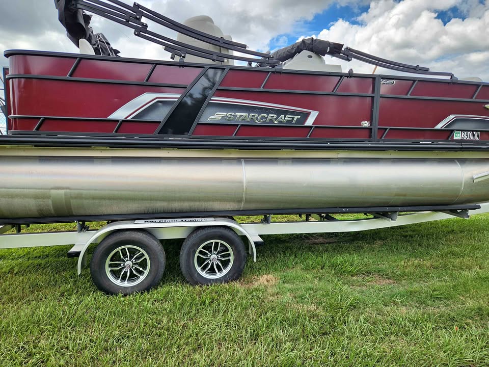 2025 STARCRAFT TRI TOON SUZUKI 200 4 STROKE 20 HRS WARRNTY HD MCLAIN ALUM TRAILER EXCELLENT COND 23 for sale in Houston, TX