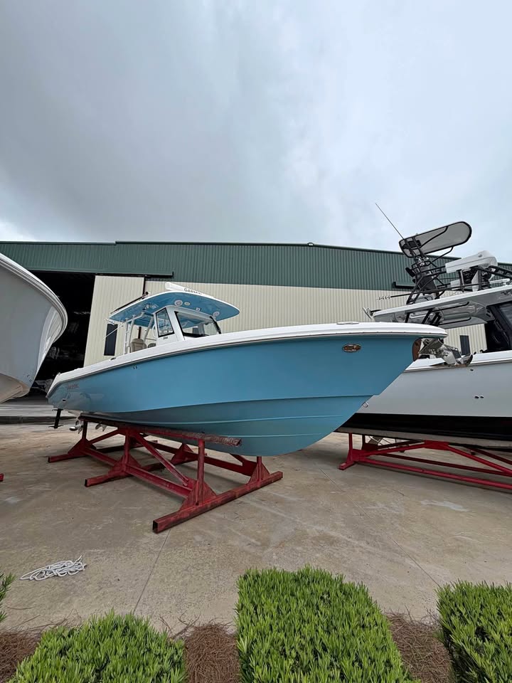 2019 EVERGLADES 335 CC for sale in Destin, FL