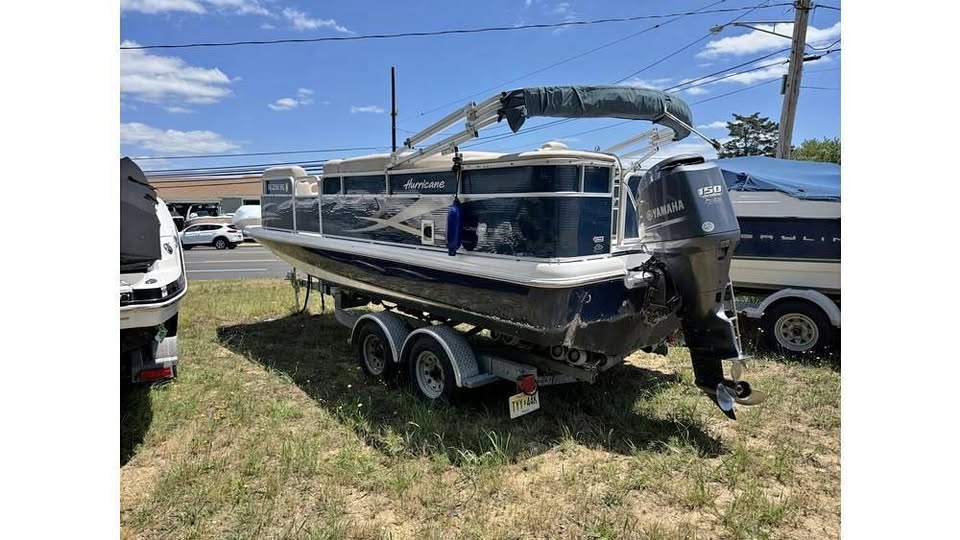 2014 Hurricane fun deck 216 ob for sale in Toms River, NJ