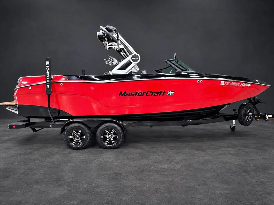 2022 Mastercraft boats XT24 for sale in Fort Worth, TX