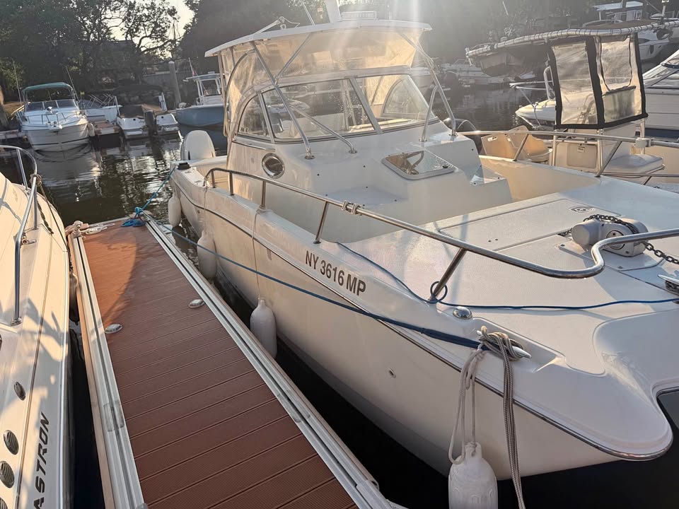 1999 World cat 266sc for sale in Bronx, NY