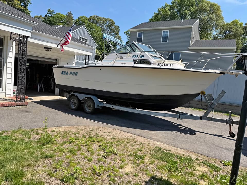 1995 Sea pro walk around for sale in Ronkonkoma, NY