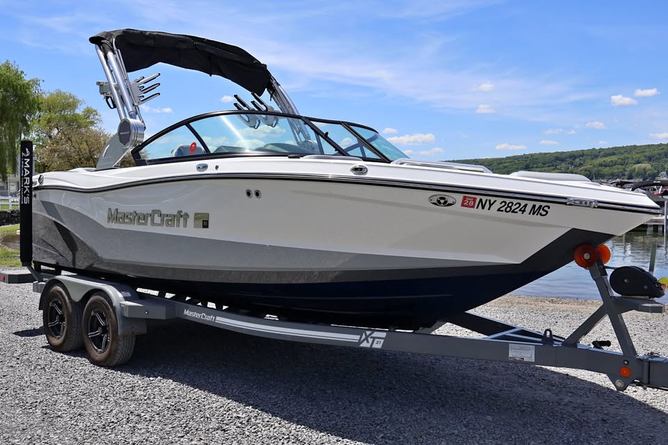 2022 MasterCraft XT-21 for sale in Penn Yan, NY