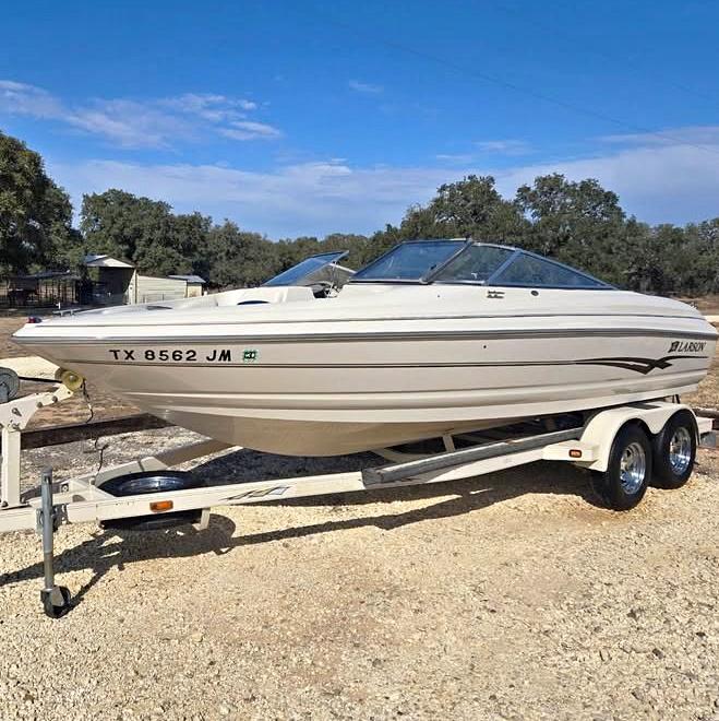 2001 Larson 21 ft 210 SEI for sale in Kemah, TX
