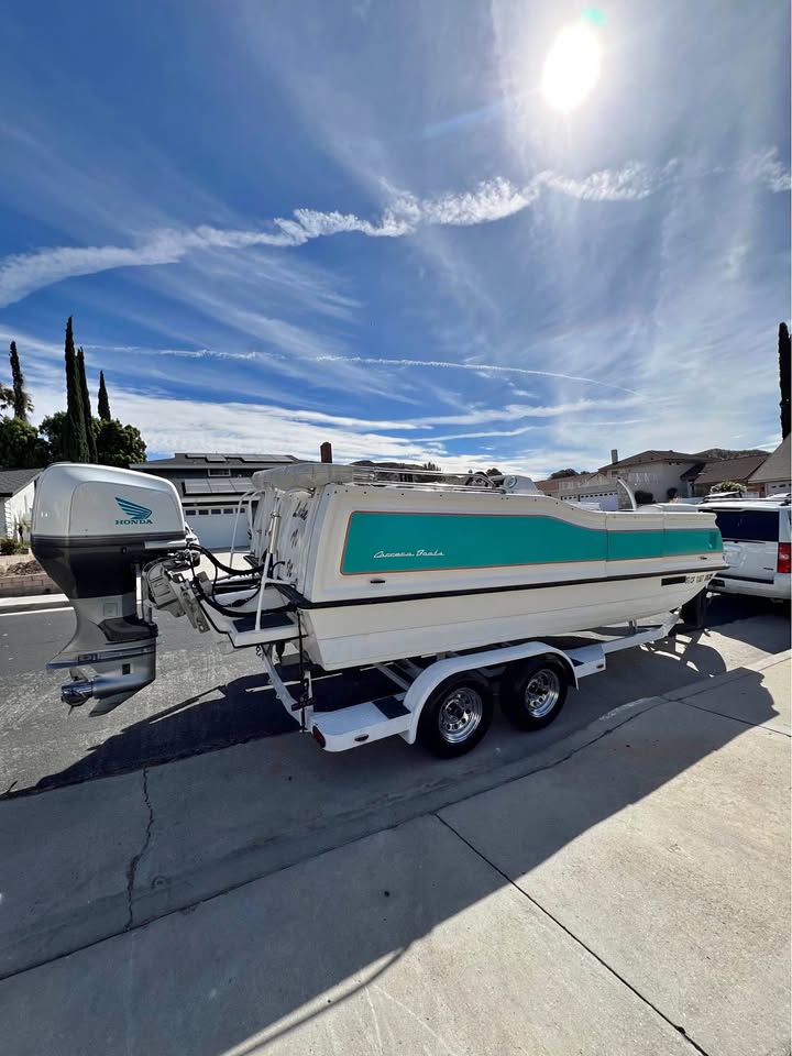 1992 OZARK DECK BOAT for sale in Canyon Country, CA