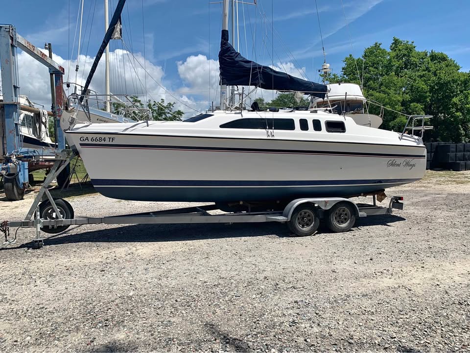 94 Hunter 26 / Trade up for 32’ to 34’ sailboat for sale in Savannah, GA