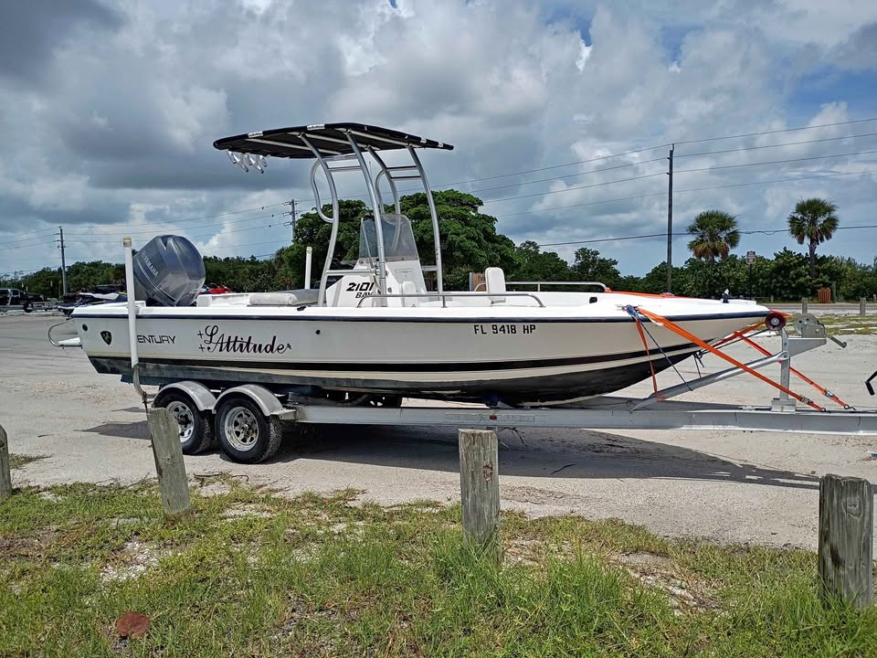 1999 Century 2101 bay for sale in Bradenton, FL