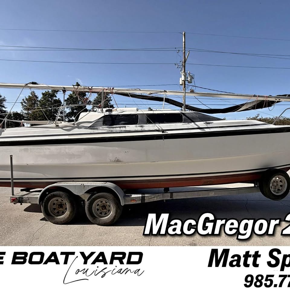 2000 MacGregor 26X Sailboat for sale in New Orleans, LA