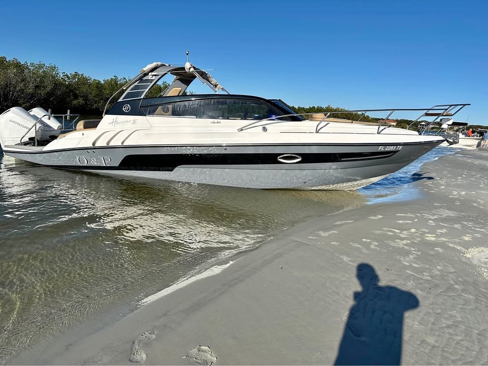 2024 Hanover 305 for sale in Fort Lauderdale, FL