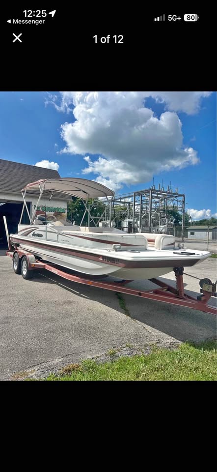 2004 Hurricane 228 deck boat for sale in Benton, KY