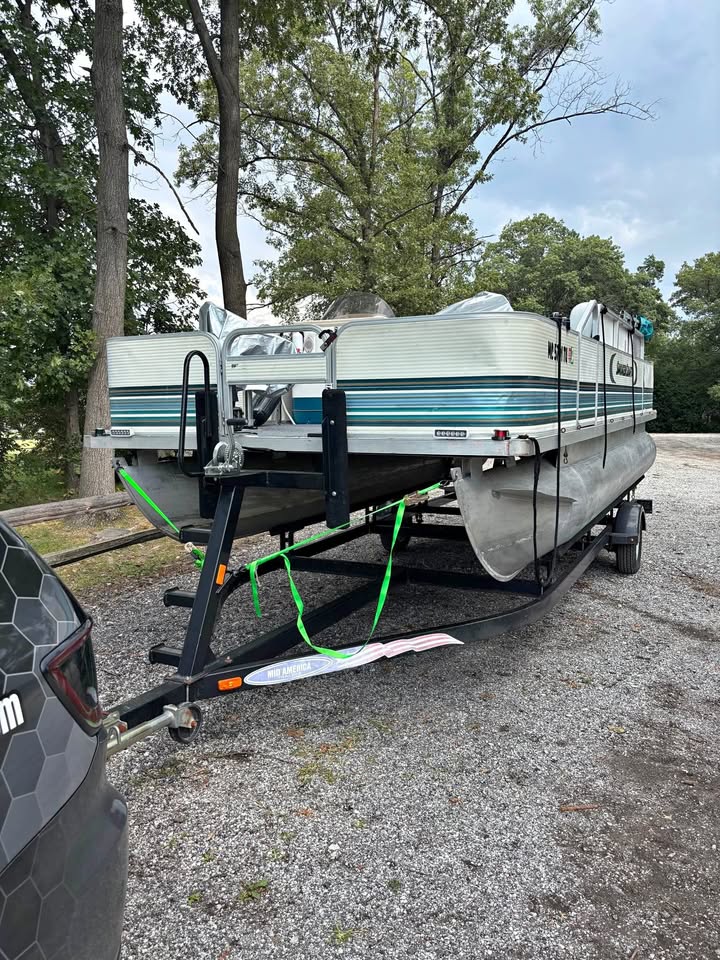 1997 Smoker Craft 22 for sale in Hebron, IN