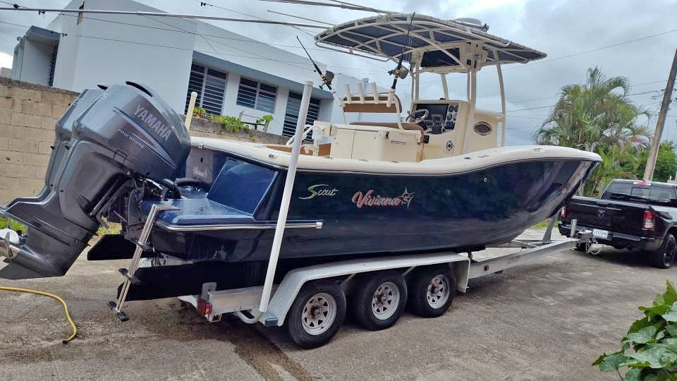 Scout 28 del 2003, motores Yamaha 225 del 2003 con 580 horas de uso se vende o se cambia for sale in Facebook Marketplace