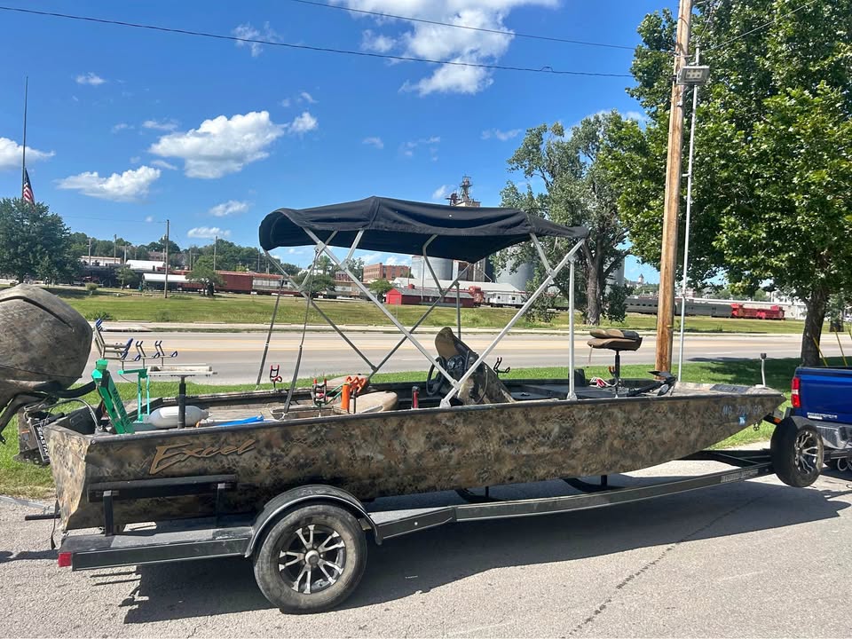 2021 Excel 21 catfish pro for sale in Atchison, KS
