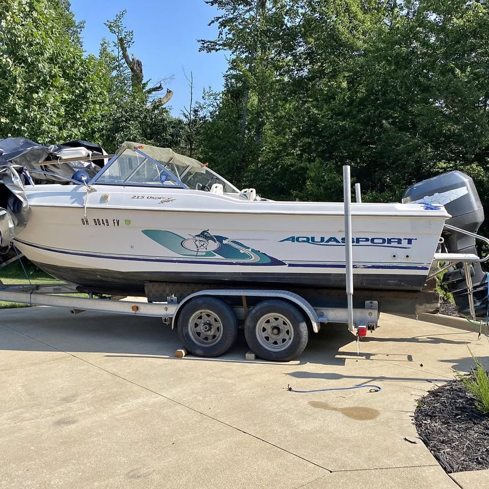 2000 Aquasport VS 21'4" for sale in Avon Lake, OH