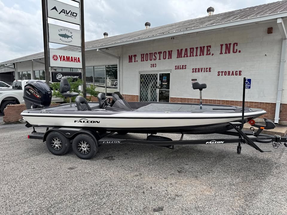 2027 Falcon F215 for sale in Houston, TX