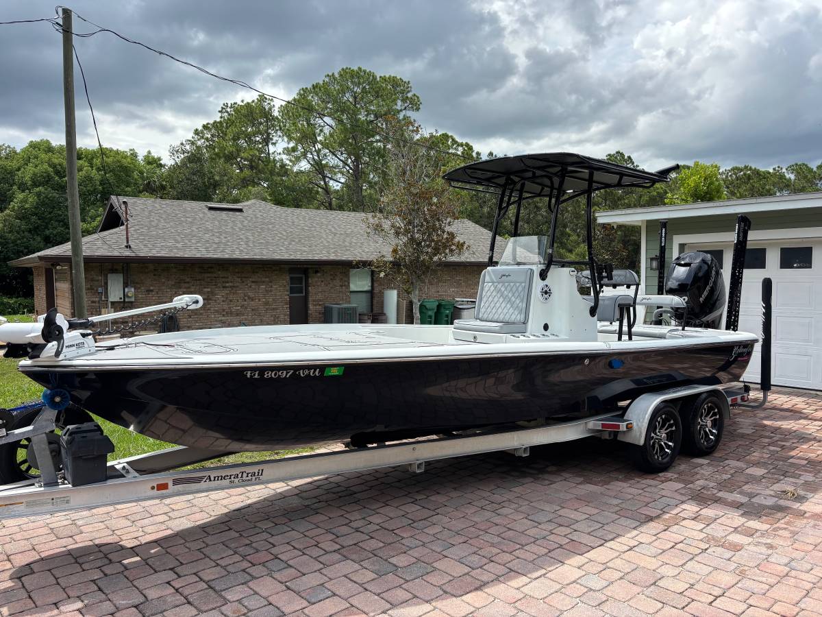 Yellowfin 24 bay for sale in orlando