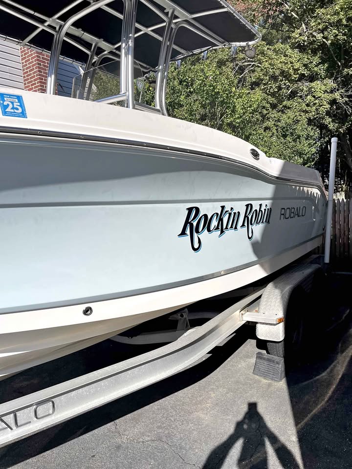 Robalo Center Console Boat for sale in Patchogue, NY