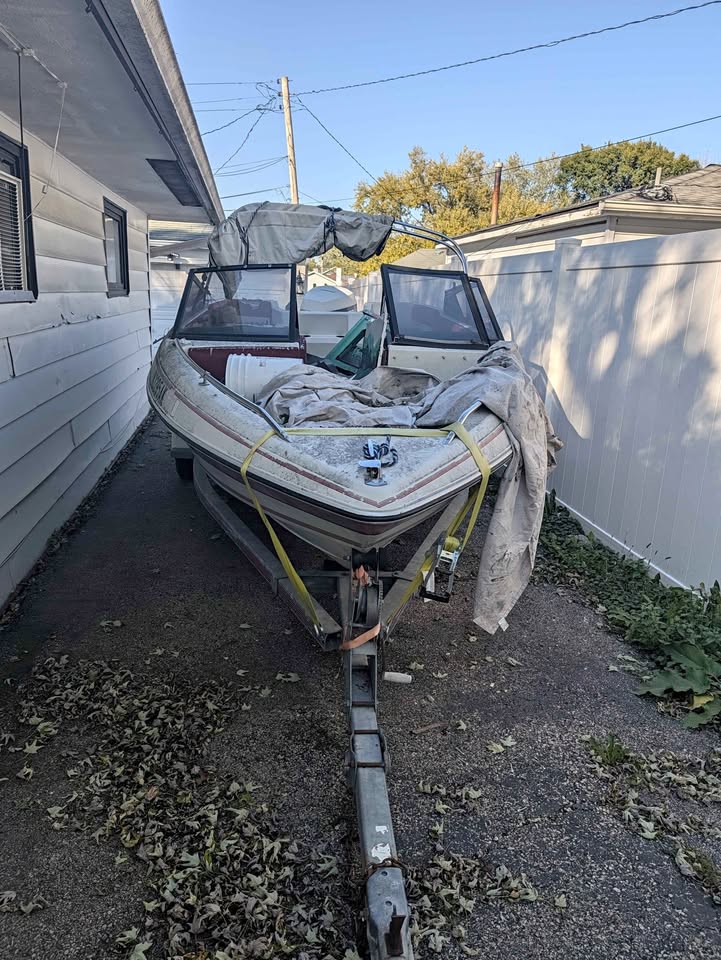 FREE BOAT for sale in Elgin, IL