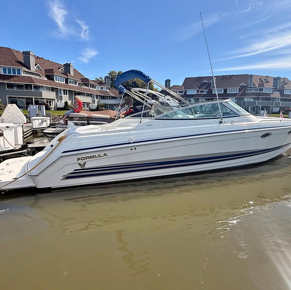 2003 FORMULA 330 SUNSPORT for sale in Sandusky, OH